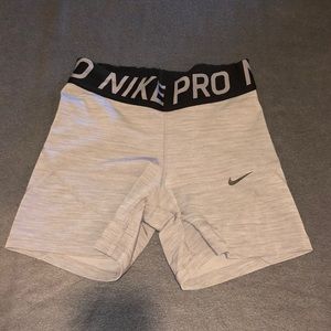 NIKE PRO SPANDEX
